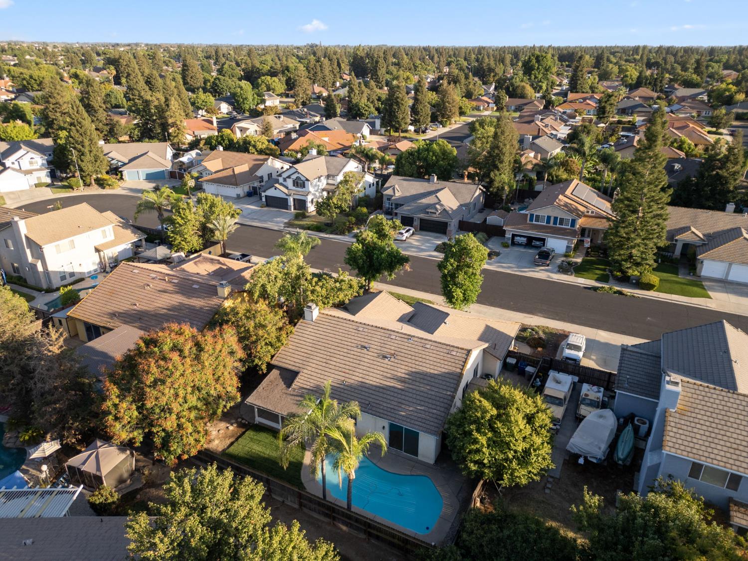 2337 Wrenwood Avenue Clovis, CA 93611 - Photo 40 of 44 Exterior Drone photo