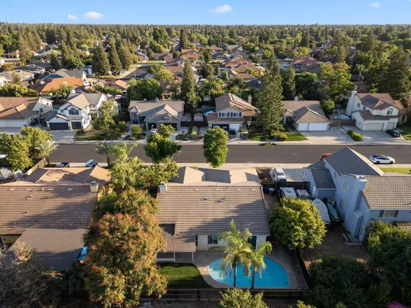 $575,000 | 2337 Wrenwood Avenue, Clovis, CA 93611