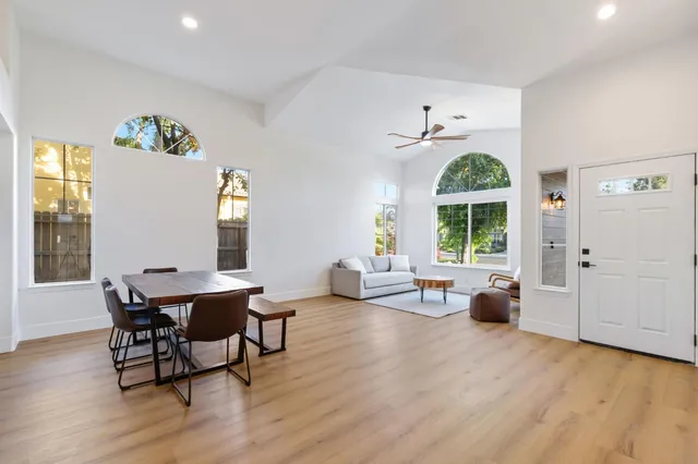 $590,000 | 2337 Wrenwood Avenue, Clovis, CA 93611