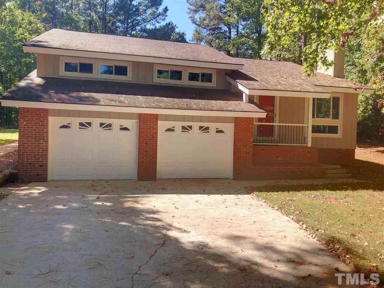 6110 Splitrock Trail Apex, NC 27539 - Photo 1 of 23 Gallery Image 1