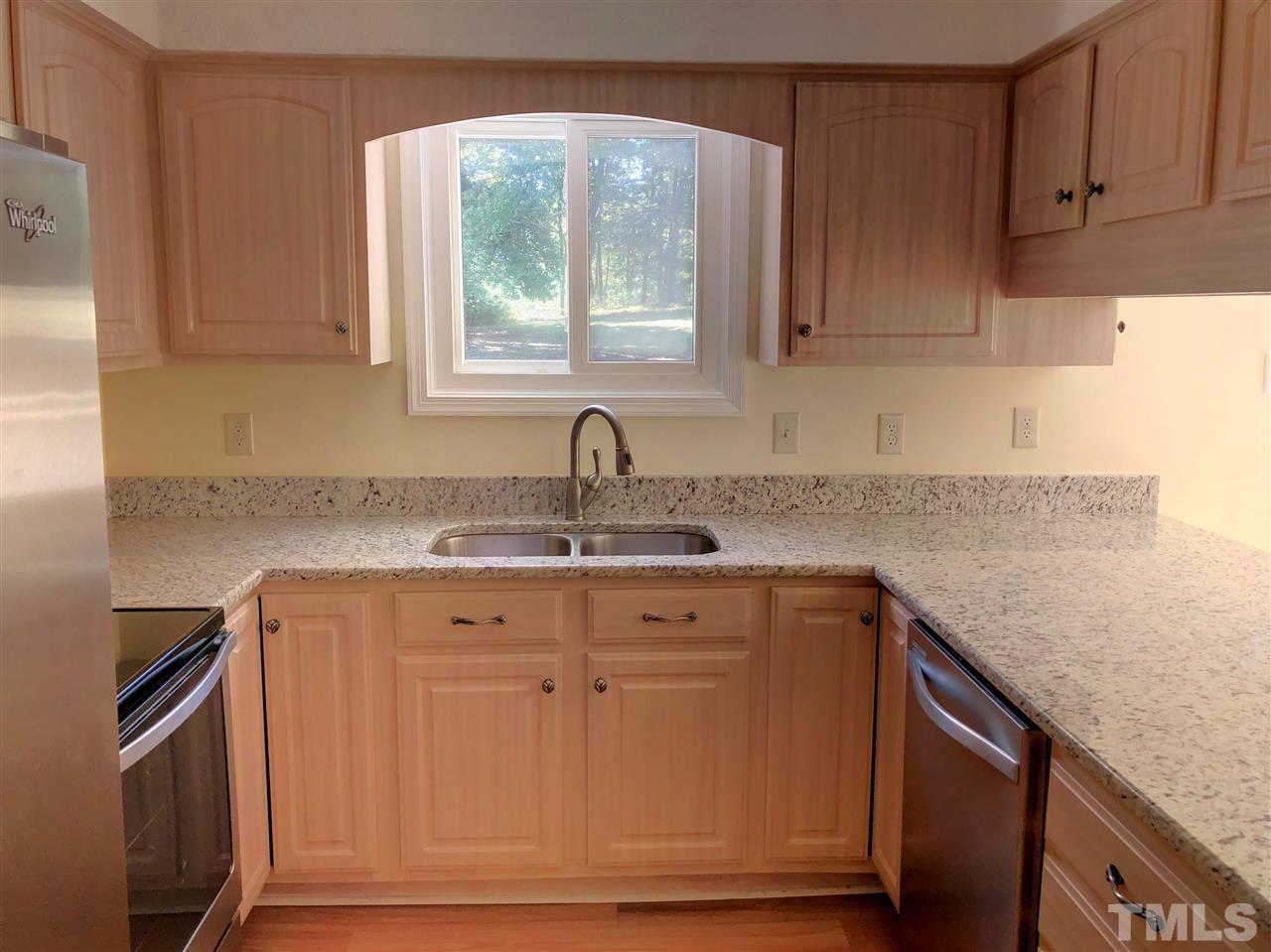 6110 Splitrock Trail Apex, NC 27539 - Photo 11 of 23 Gallery Image 11
