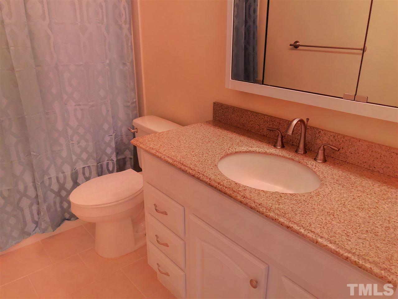 6110 Splitrock Trail Apex, NC 27539 - Photo 14 of 23 Gallery Image 14