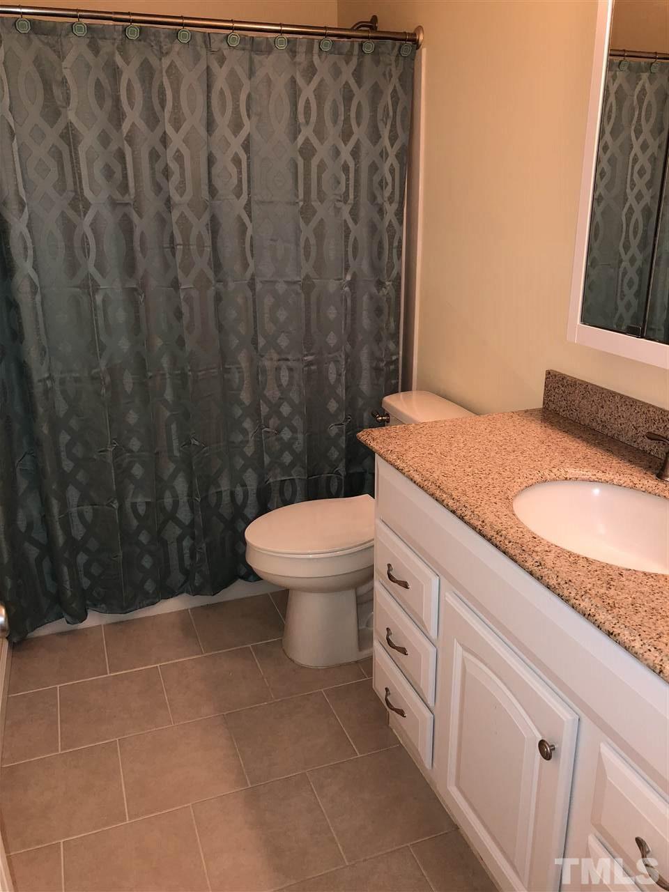 6110 Splitrock Trail Apex, NC 27539 - Photo 18 of 23 Gallery Image 18