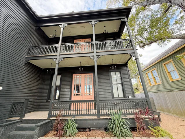 $599,900 | 3128 Avenue L, Galveston, TX 77550