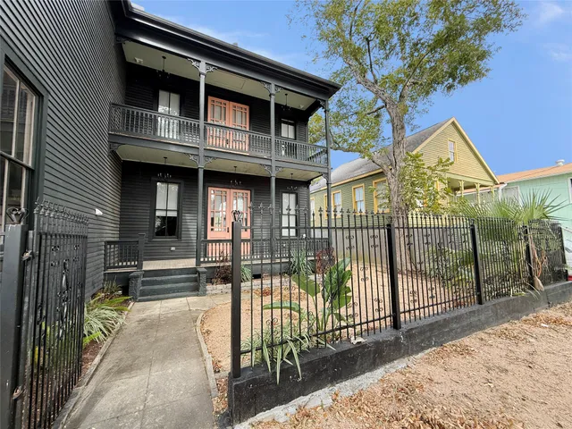 $599,900 | 3128 Avenue L, Galveston, TX 77550