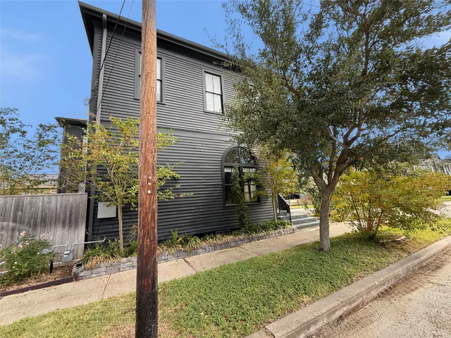 $599,900 | 3128 Avenue L, Galveston, TX 77550