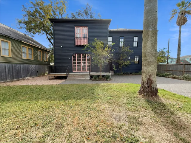 $599,900 | 3128 Avenue L, Galveston, TX 77550