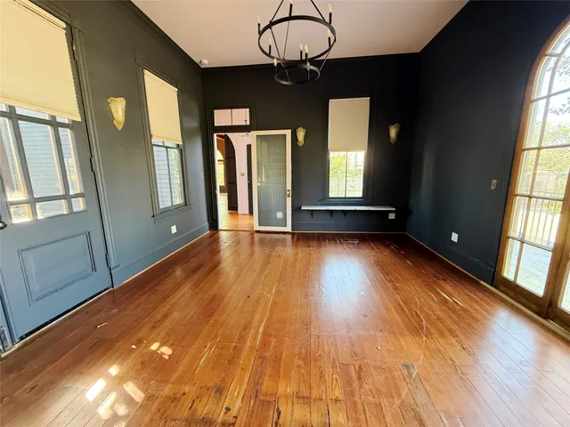 $599,900 | 3128 Avenue L, Galveston, TX 77550