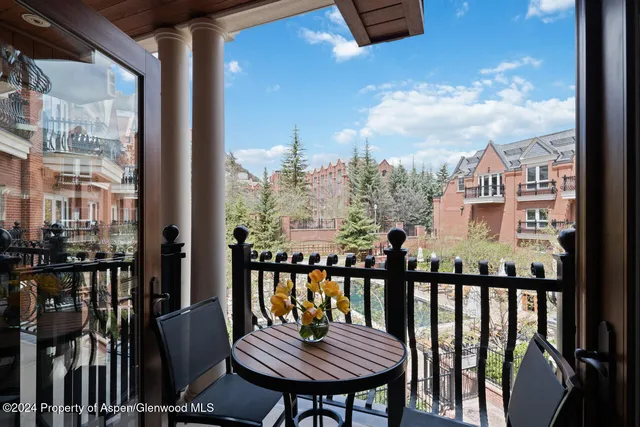 $195,000 | 415 East Dean St Unit 24 Week 30, Aspen, CO 81611