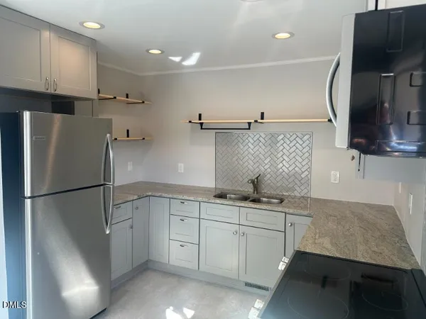 $1,700 | 2705 Newbold Street, Raleigh, NC 27603