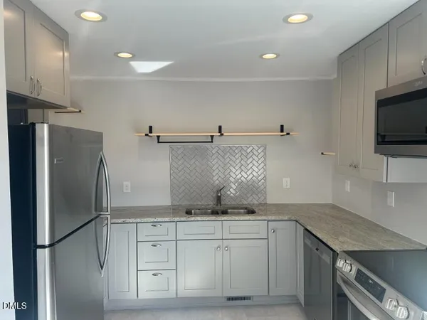 $1,700 | 2705 Newbold Street, Raleigh, NC 27603