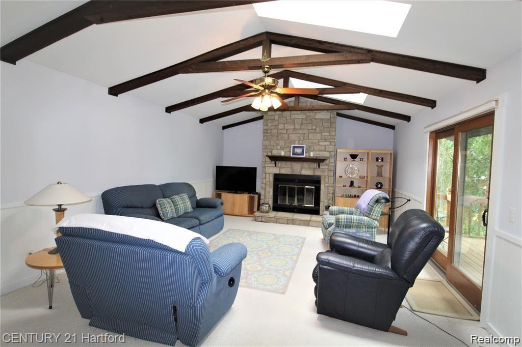 35629 Tall Pine Road Farmington, MI 48335 - Photo 9 of 27