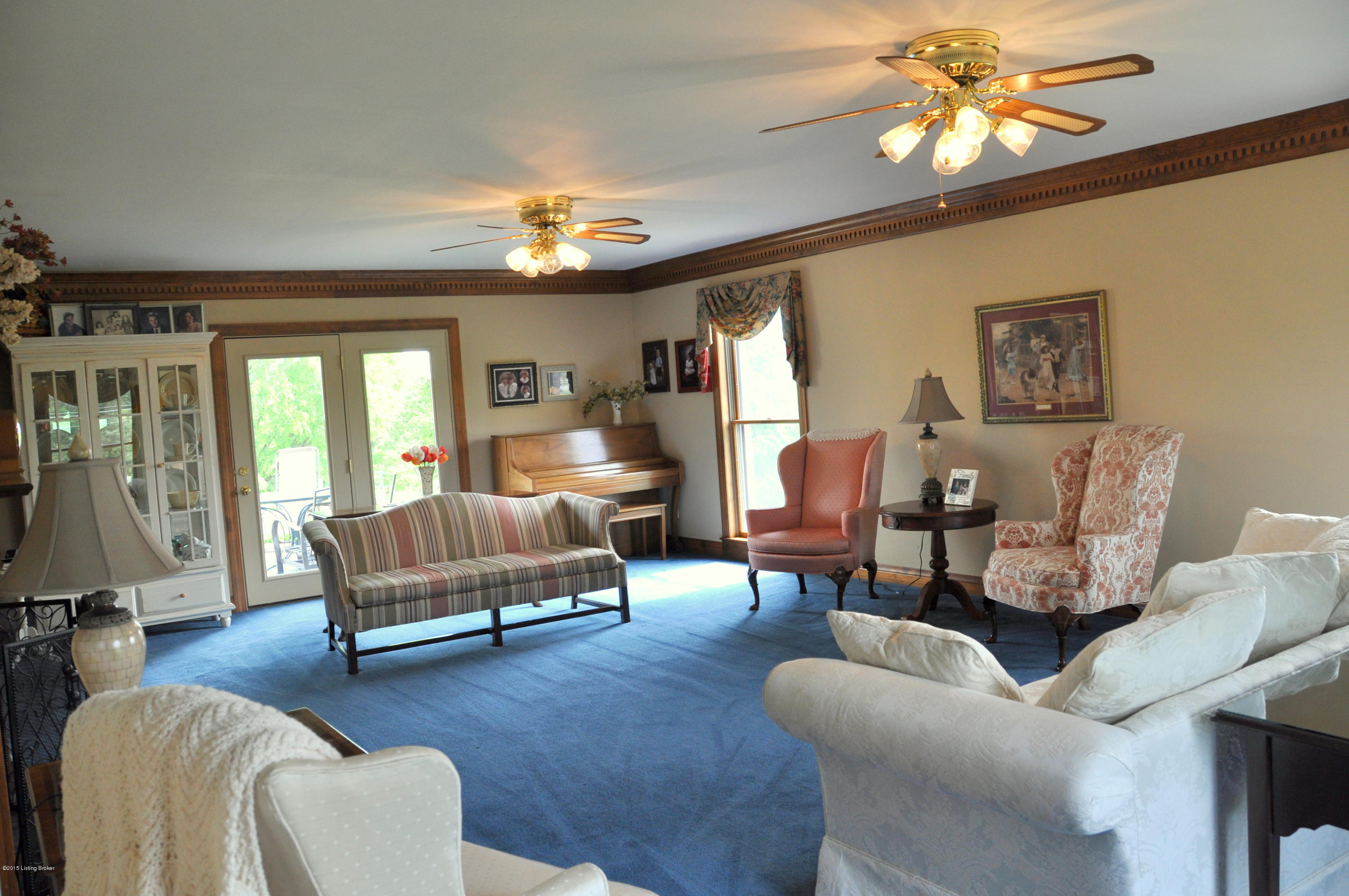 364 Lake Road Campbellsburg, KY 40011 - Photo 13 of 52 Living Room View 1