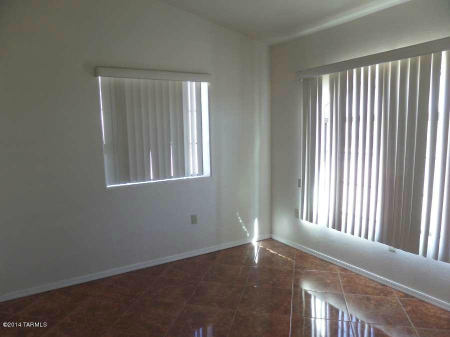 1010 Calle Coyote Rio Rico, AZ 85648 - Photo 5 of 10 Gallery Image 5