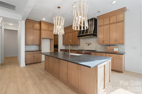 $1,619,900 | 1021 Courtney Lane, Unit 17, Waxhaw, NC 28173