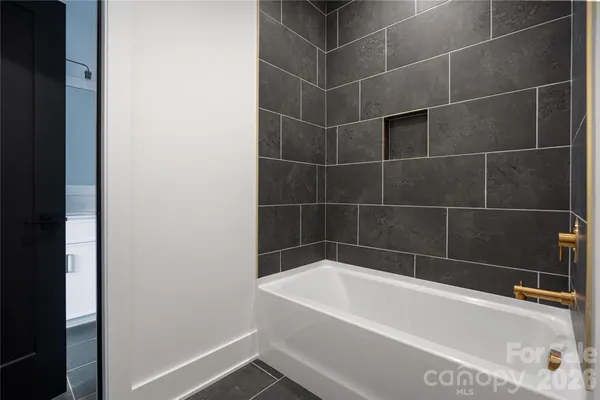 $1,619,900 | 1021 Courtney Lane, Unit 17, Waxhaw, NC 28173