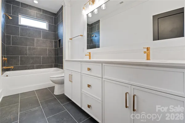 $1,619,900 | 1021 Courtney Lane, Unit 17, Waxhaw, NC 28173