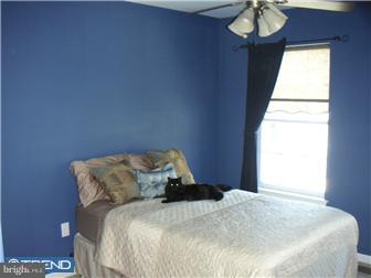 222 Hawthorne Way Riverside, NJ 08075 - Photo 10 of 12 Bedroom 3
