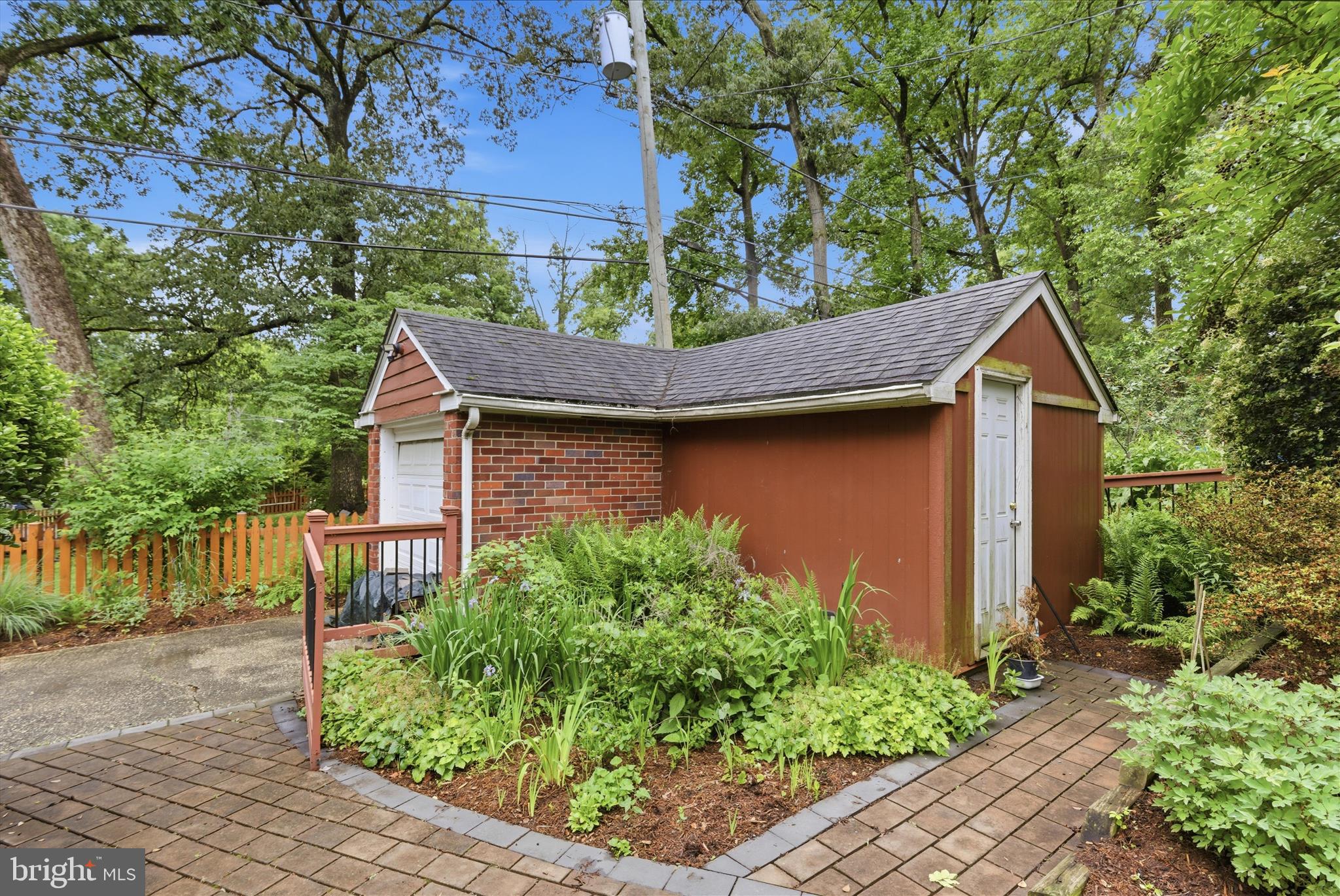 5721 Forest Road Cheverly, MD 20785 - Photo 41 of 49 Tool shed and garage