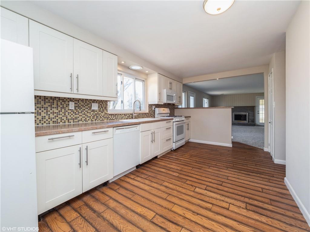973 Hulton Road Verona, PA 15147 - Photo 3 of 20 Gallery Image 3