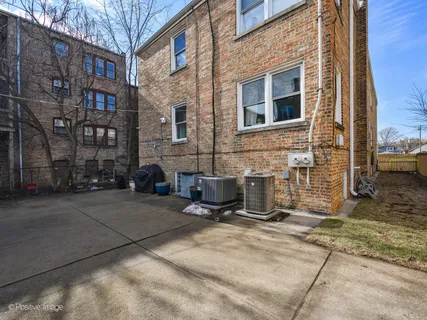 $900,000 | 6309 North Washtenaw Avenue, Chicago, IL 60659