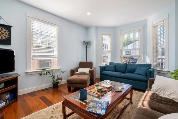 $1,597,000 | 76 Taft Avenue, Newton, MA 02465
