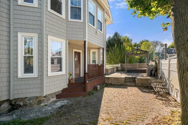 $1,597,000 | 76 Taft Avenue, Newton, MA 02465