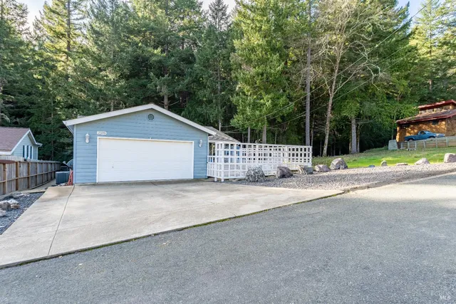 $379,000 | 2599 Coyote Road, Willits, CA 95490