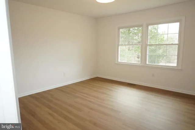 $599,999 | 7212 Princess Anne Court, Warrenton, VA 20187