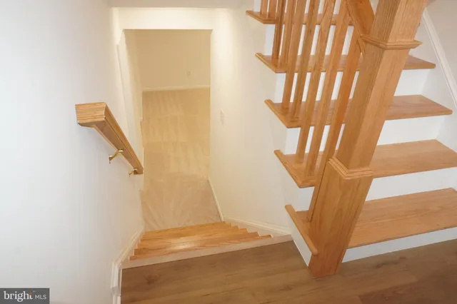 $599,999 | 7212 Princess Anne Court, Warrenton, VA 20187