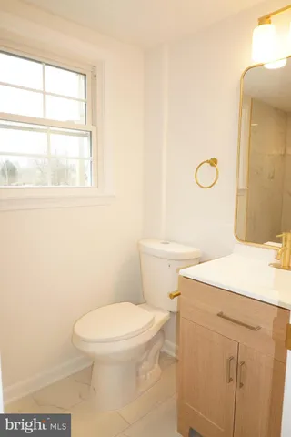 $599,999 | 7212 Princess Anne Court, Warrenton, VA 20187