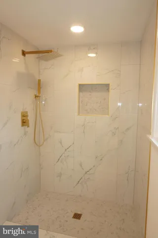 $599,999 | 7212 Princess Anne Court, Warrenton, VA 20187