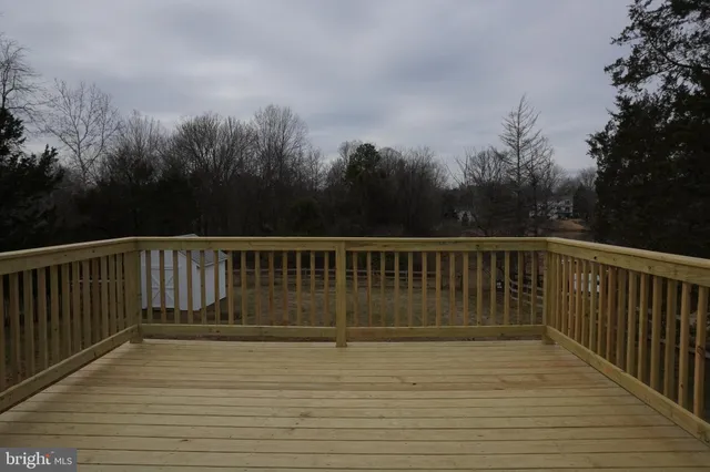 $599,999 | 7212 Princess Anne Court, Warrenton, VA 20187