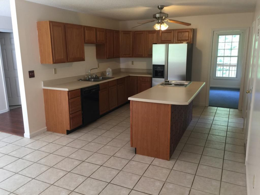 133 Blevins Hollow Road Elizabethton, TN 37643 - Photo 10 of 24 Photo 10