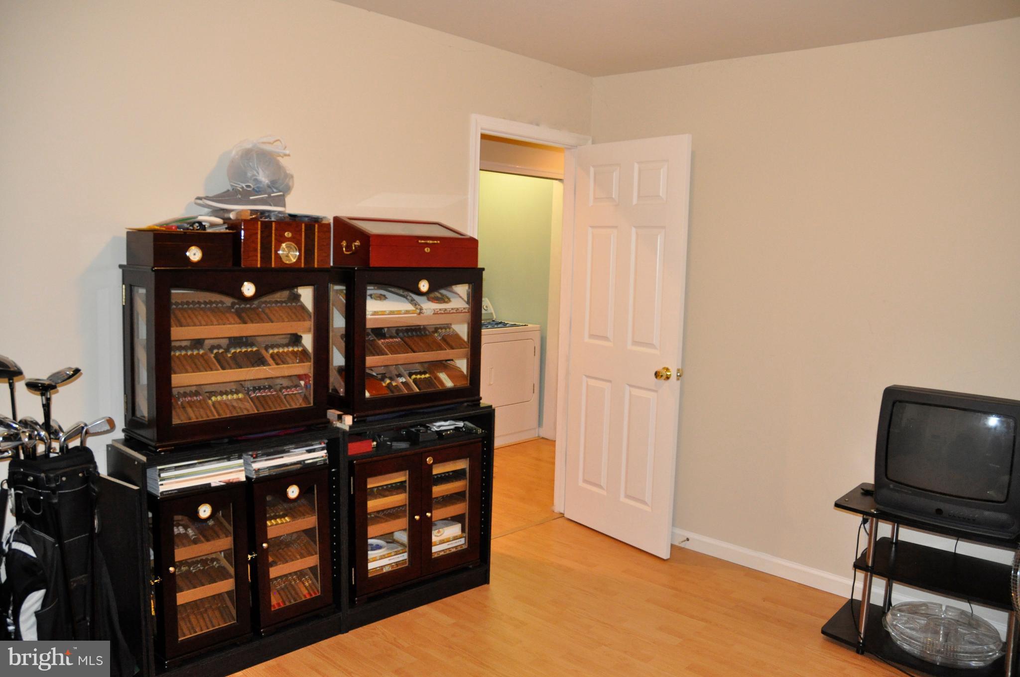 2422 Southgate Square Reston, VA 20191 - Photo 21 of 25 Basement