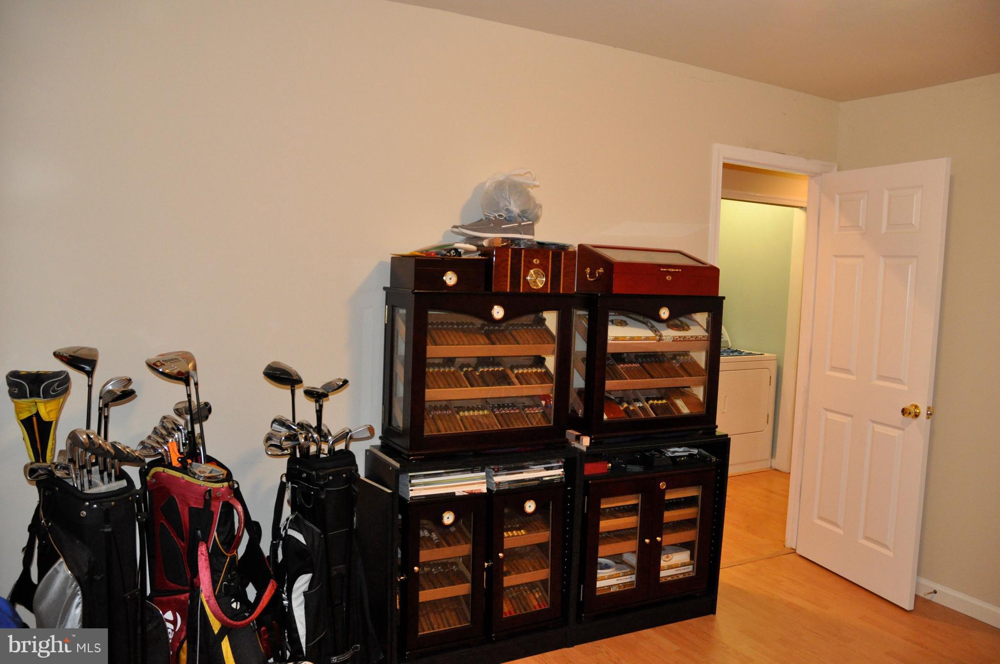 2422 Southgate Square Reston, VA 20191 - Photo 22 of 25 Basement