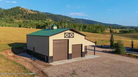 $1,345,000 | 55 South Ridge Road, Smoot, WY 83126