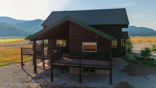 $1,345,000 | 55 South Ridge Road, Smoot, WY 83126