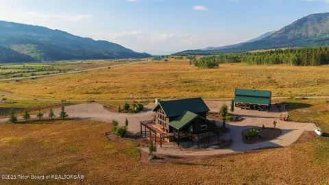 $1,345,000 | 55 South Ridge Road, Smoot, WY 83126
