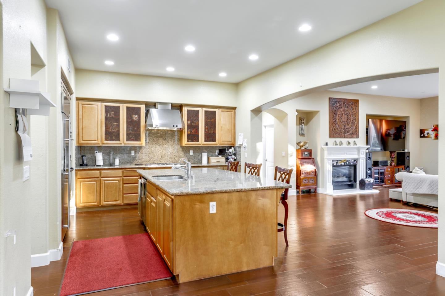 151 Avalon Court San Ramon, CA 94582 - Photo 9 of 34 Gallery Image 9