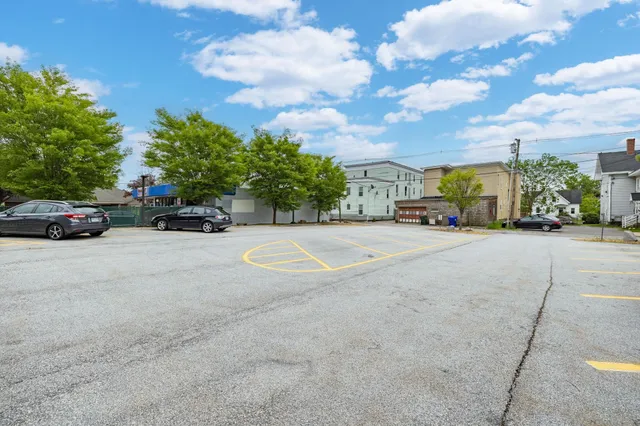 $7,250,000 | 235 Hanover Street, Manchester, NH 03104