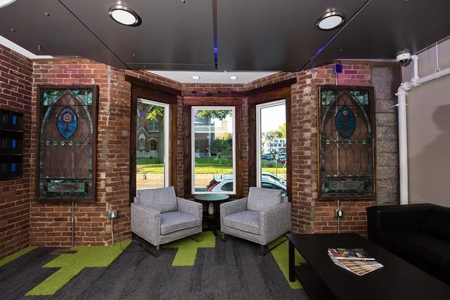 $7,250,000 | 235 Hanover Street, Manchester, NH 03104