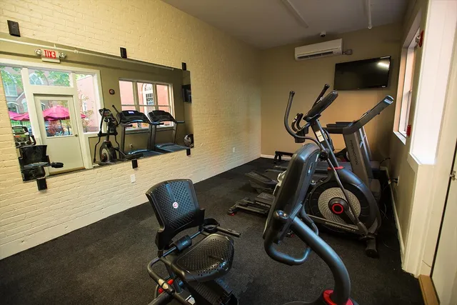 $7,250,000 | 235 Hanover Street, Manchester, NH 03104