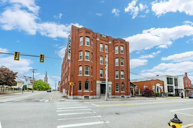 $7,250,000 | 235 Hanover Street, Manchester, NH 03104