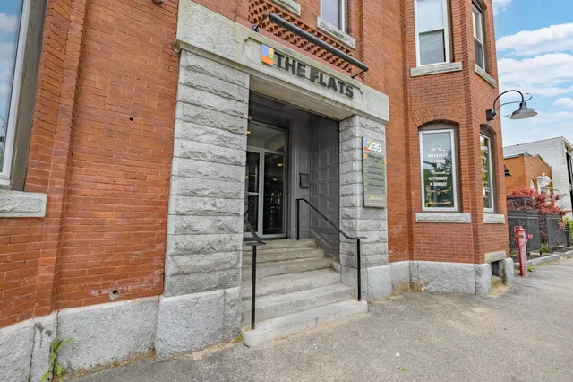 $7,250,000 | 235 Hanover Street, Manchester, NH 03104
