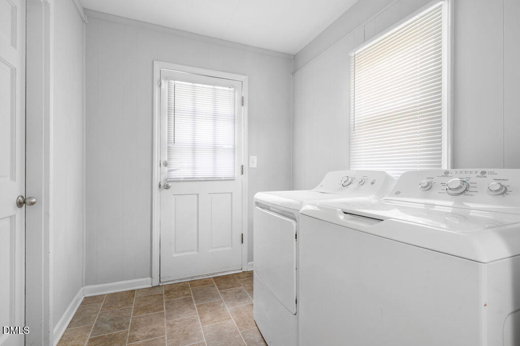 209 Omega Road Durham, NC 27712 - Photo 18 of 28 W&D