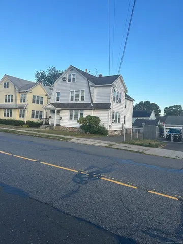 $695,000 | 1515 Capitol Avenue, Bridgeport, CT 06604