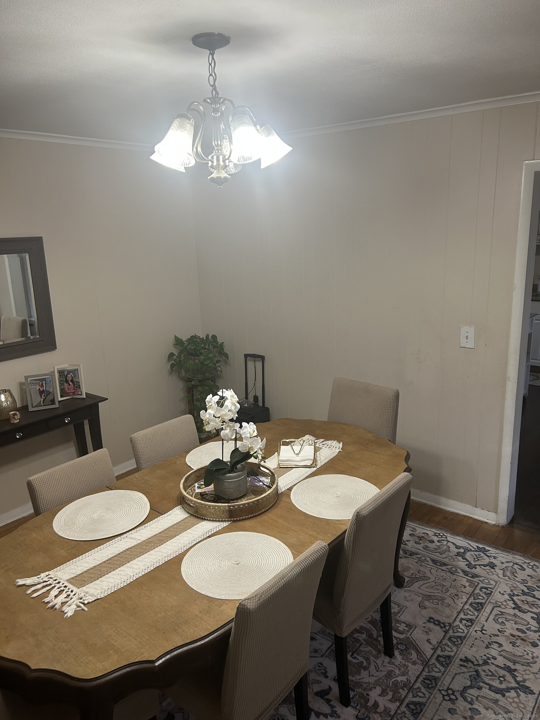 1515 Capitol Avenue Bridgeport, CT 06604 - Photo 6 of 17 a view of a dining room with furniture