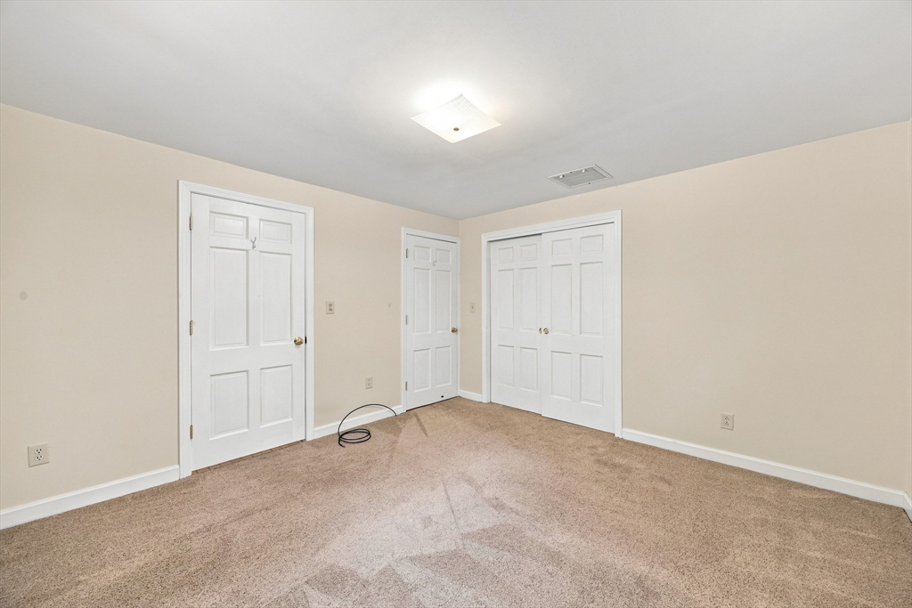 81 Warren Road Townsend, MA 01469 - Photo 19 of 40 Gallery Image 19