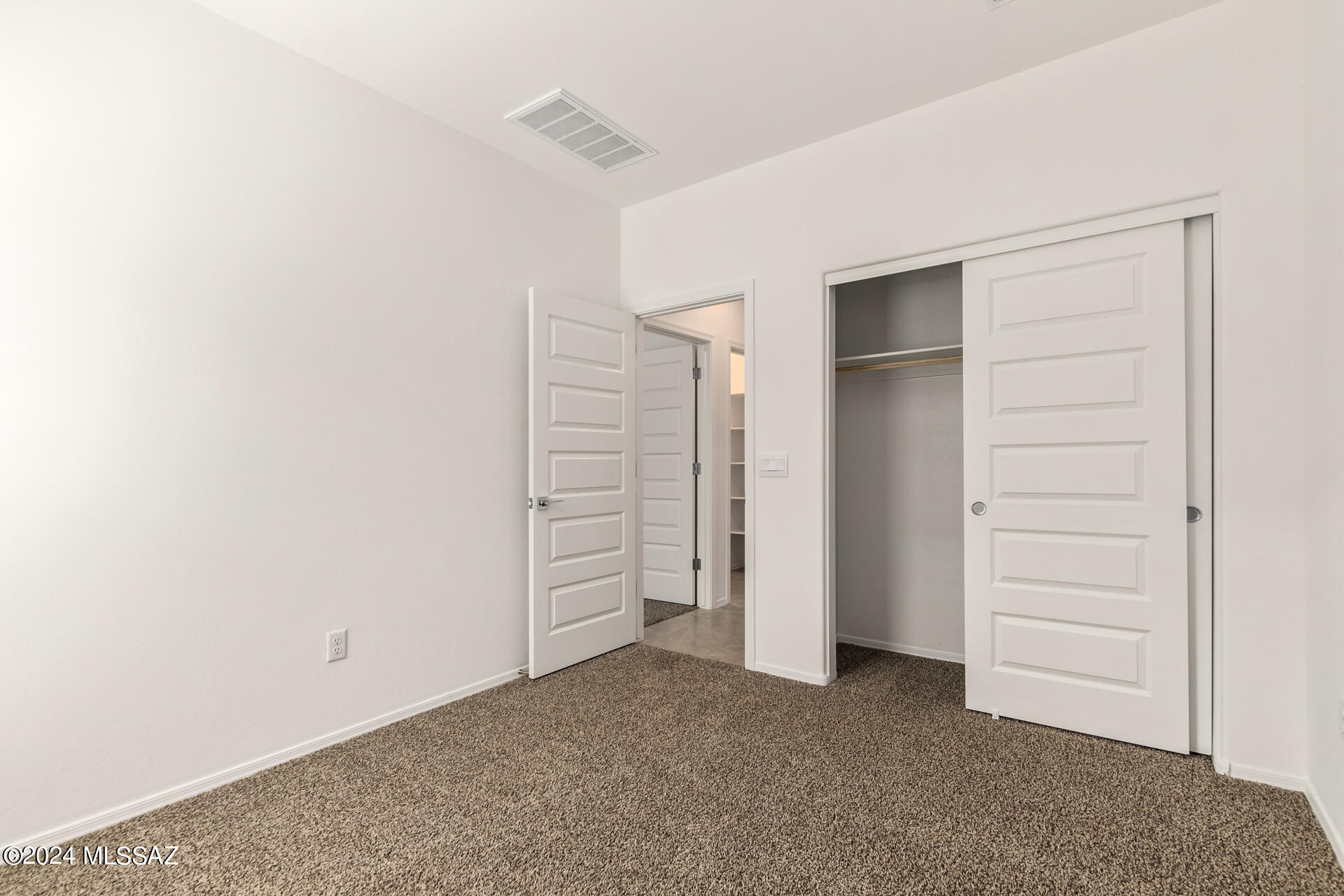 12496 West Barnett Road Marana, AZ 85653 - Photo 25 of 40